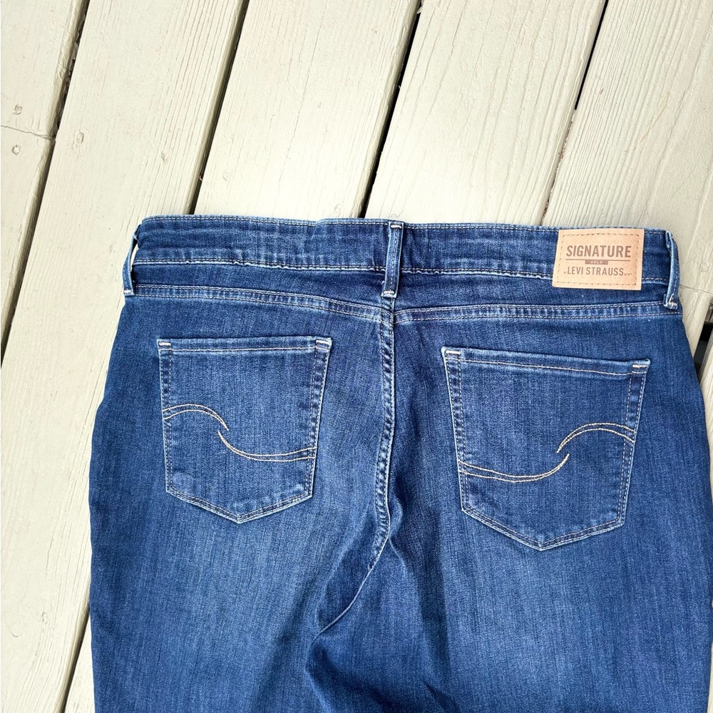 LEVIS Signature (Gold) by Levi Strauss Dark Blue Ankle Mid-Rise Jeans, Size: 14 - Picture 4 of 10